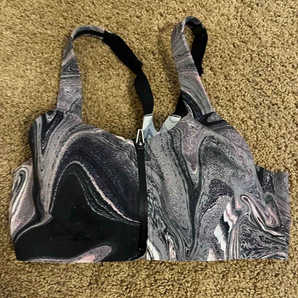 Victoria’s Secret High Impact Knock Out Sports Bra